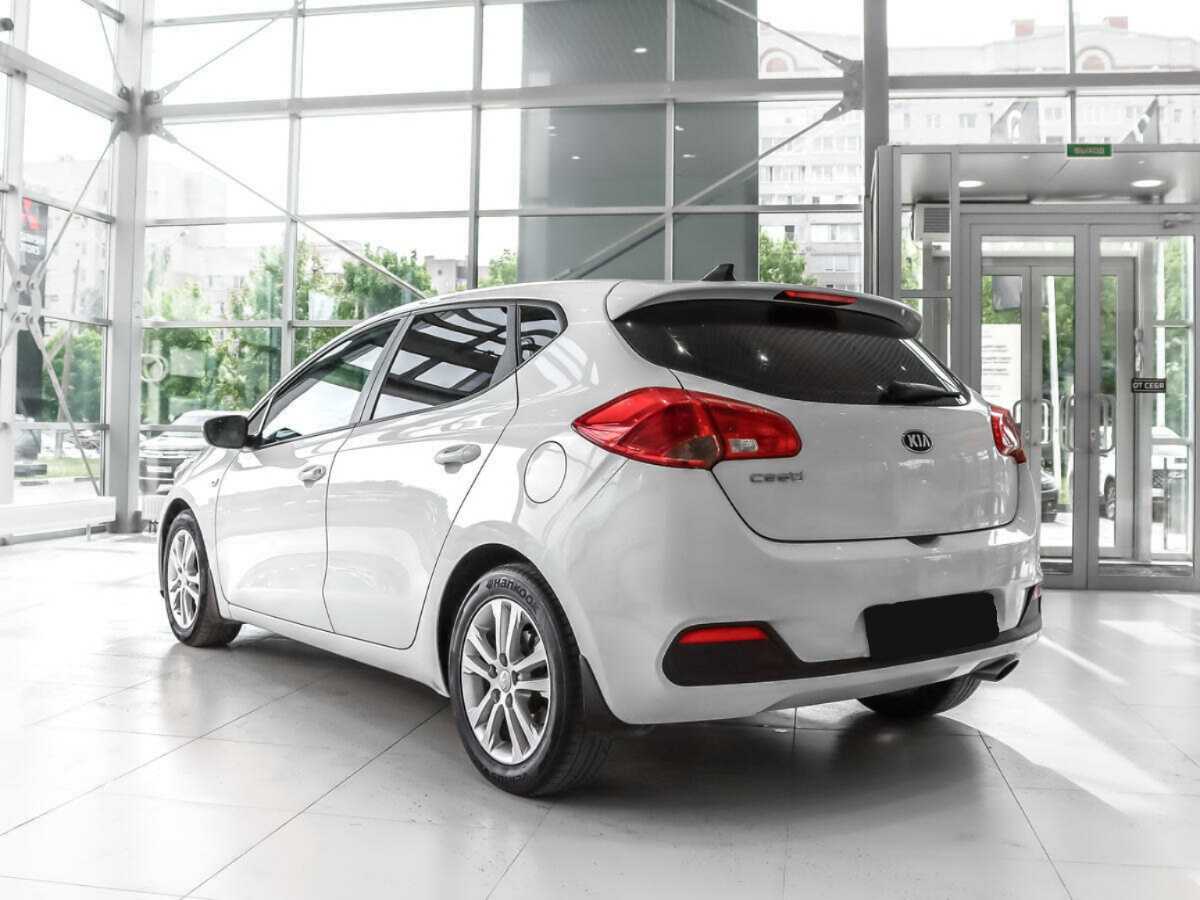 Kia Ceed, 2013 Фото №7