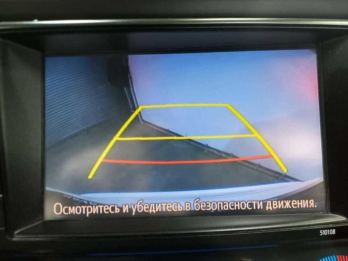 Toyota RAV4, 2018 Фото №16