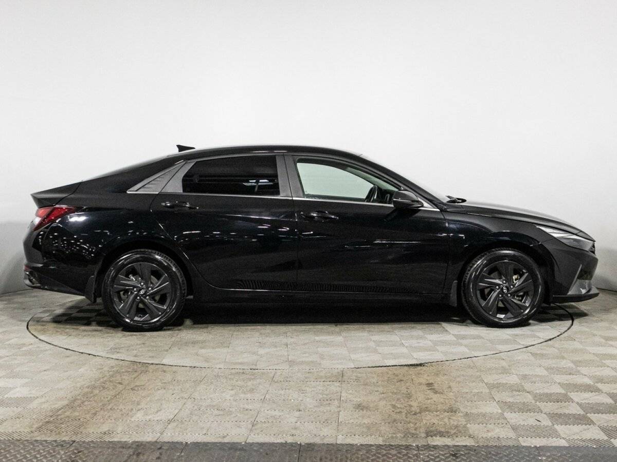 Hyundai Elantra, 2021 Фото №4