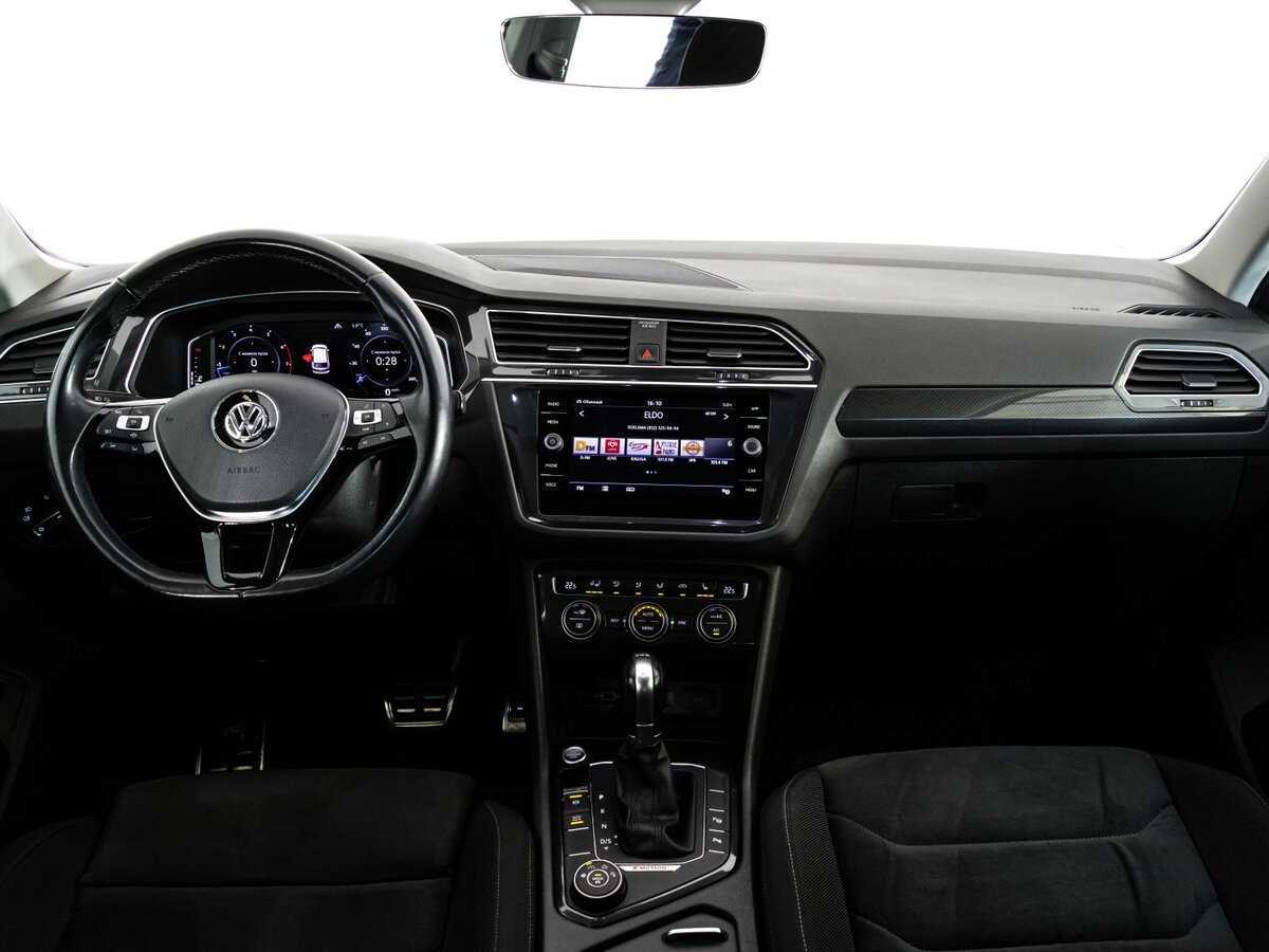Volkswagen Tiguan, 2019 Фото №8
