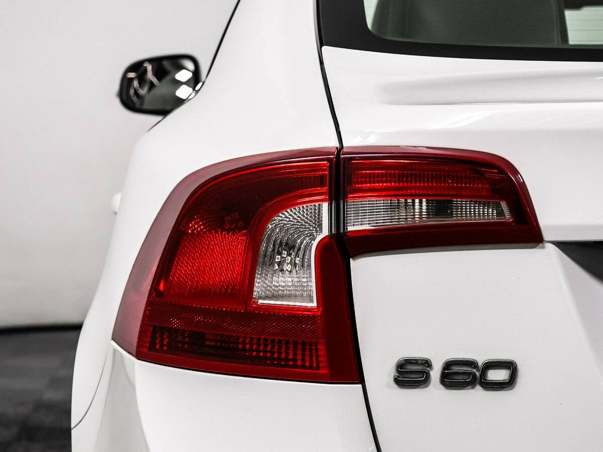 Volvo S60, 2012 Фото №15