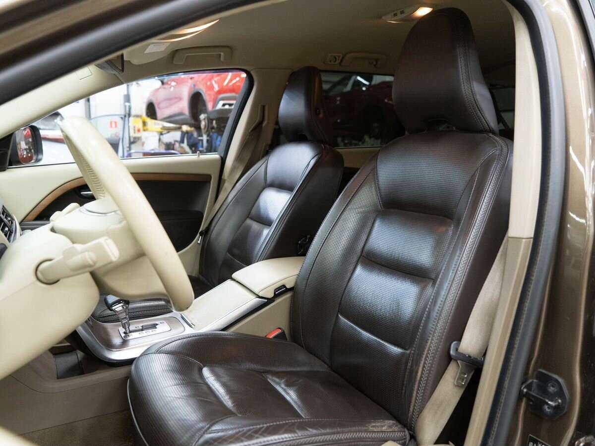 Volvo XC70, 2012 Фото №6