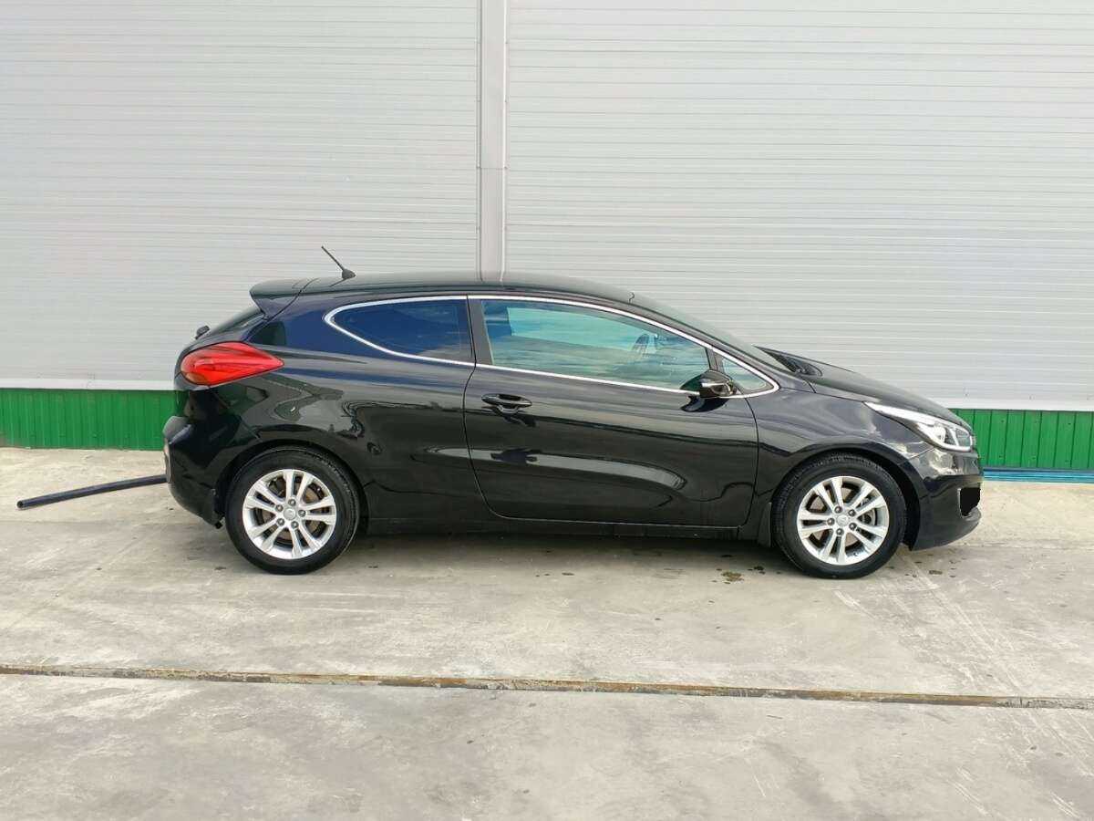 Kia Ceed, 2015 Фото №4