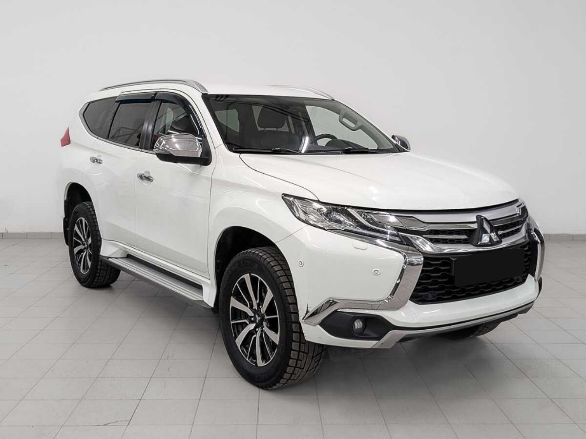 Mitsubishi Pajero Sport, 2017 Фото №3