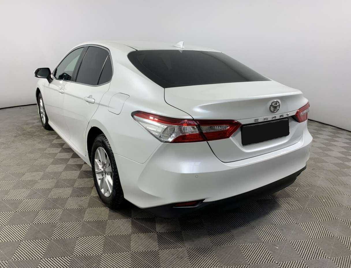Toyota Camry, 2020 Фото №7