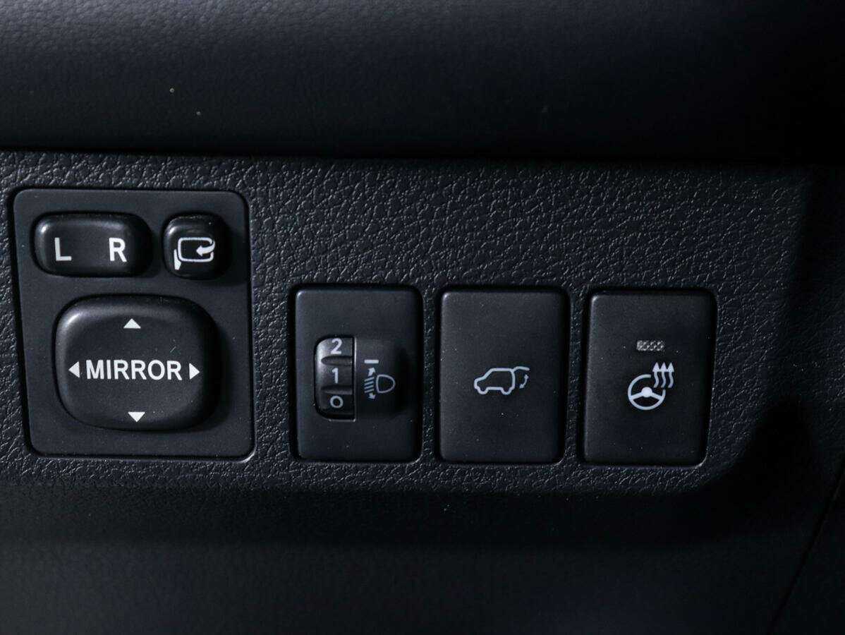 Toyota RAV4, 2017 Фото №14