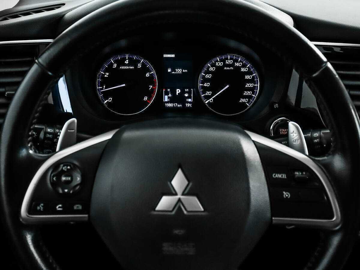 Mitsubishi Outlander, 2014 Фото №18
