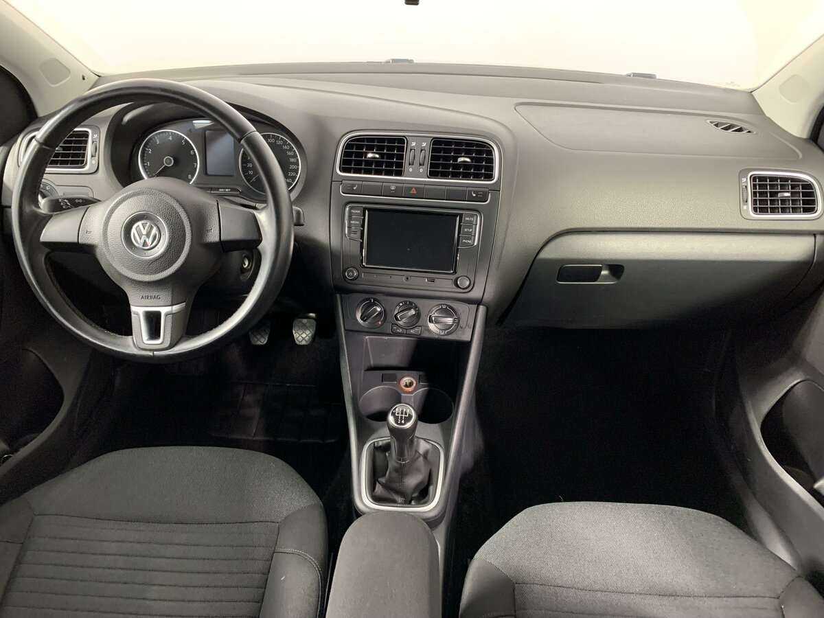 Volkswagen Polo, 2012 Фото №12