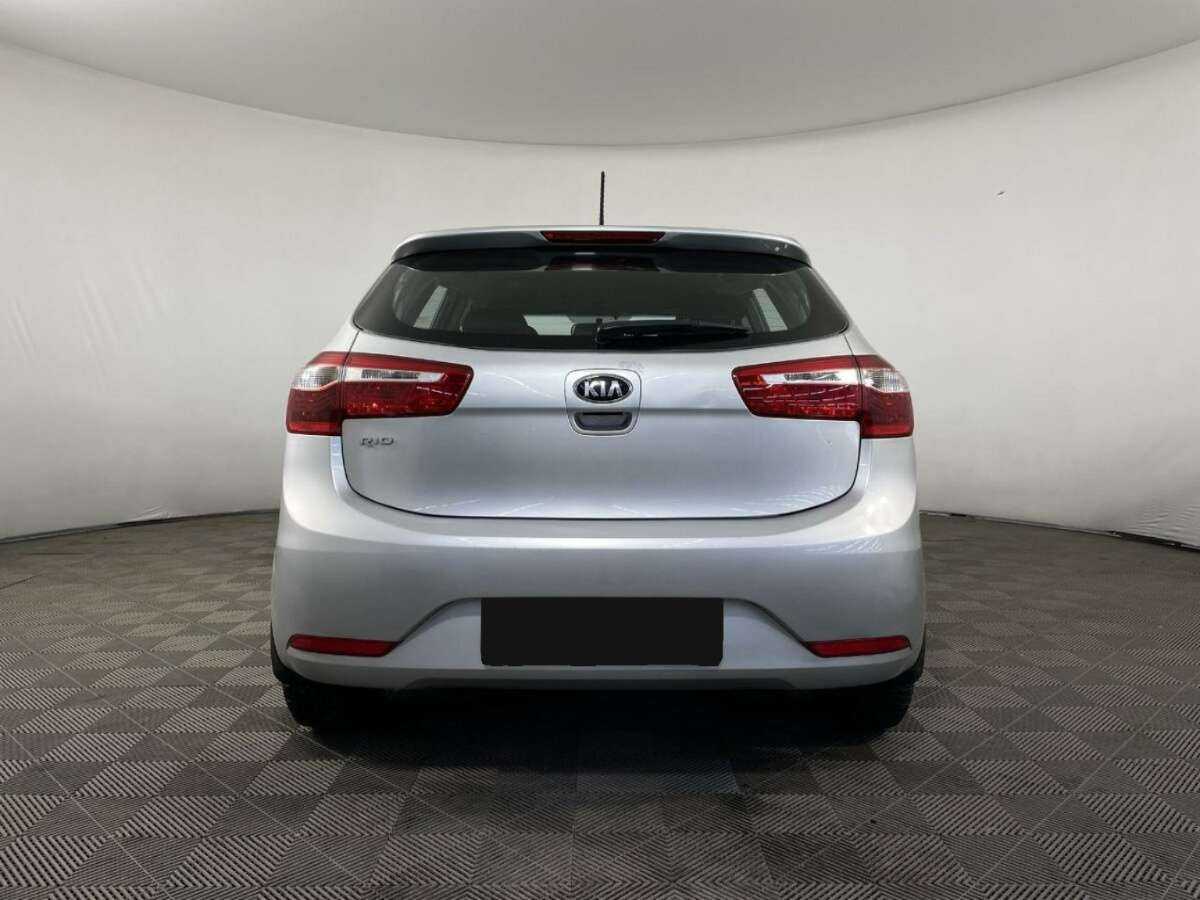 Kia Rio 5-speed, 2013 Фото №3