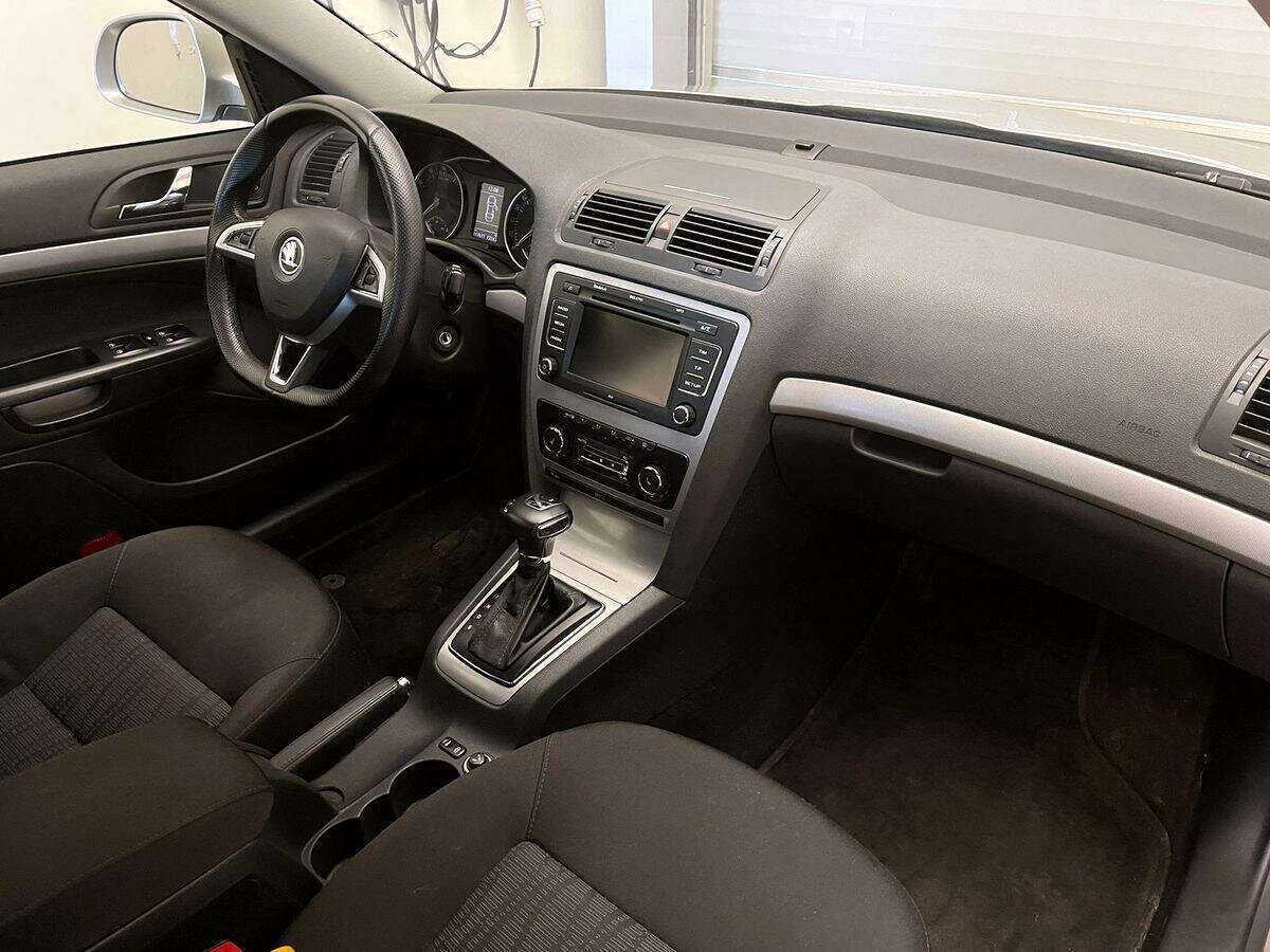 Skoda Octavia, 2012 Фото №6