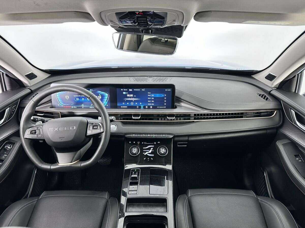EXEED LX, 2022 Фото №13