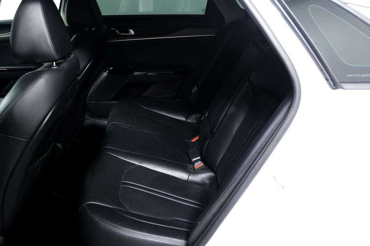 Kia K5, 2021 Фото №12