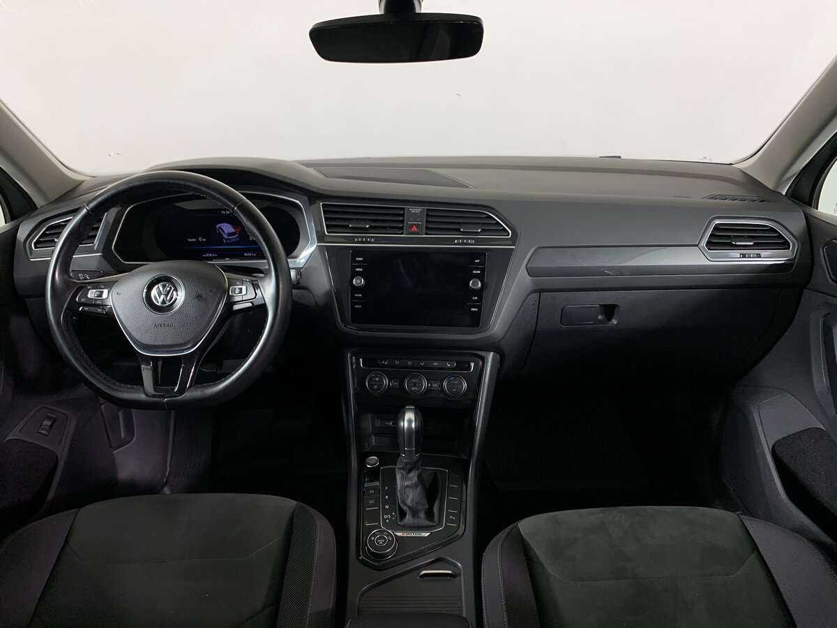 Volkswagen Tiguan, 2018 Фото №9