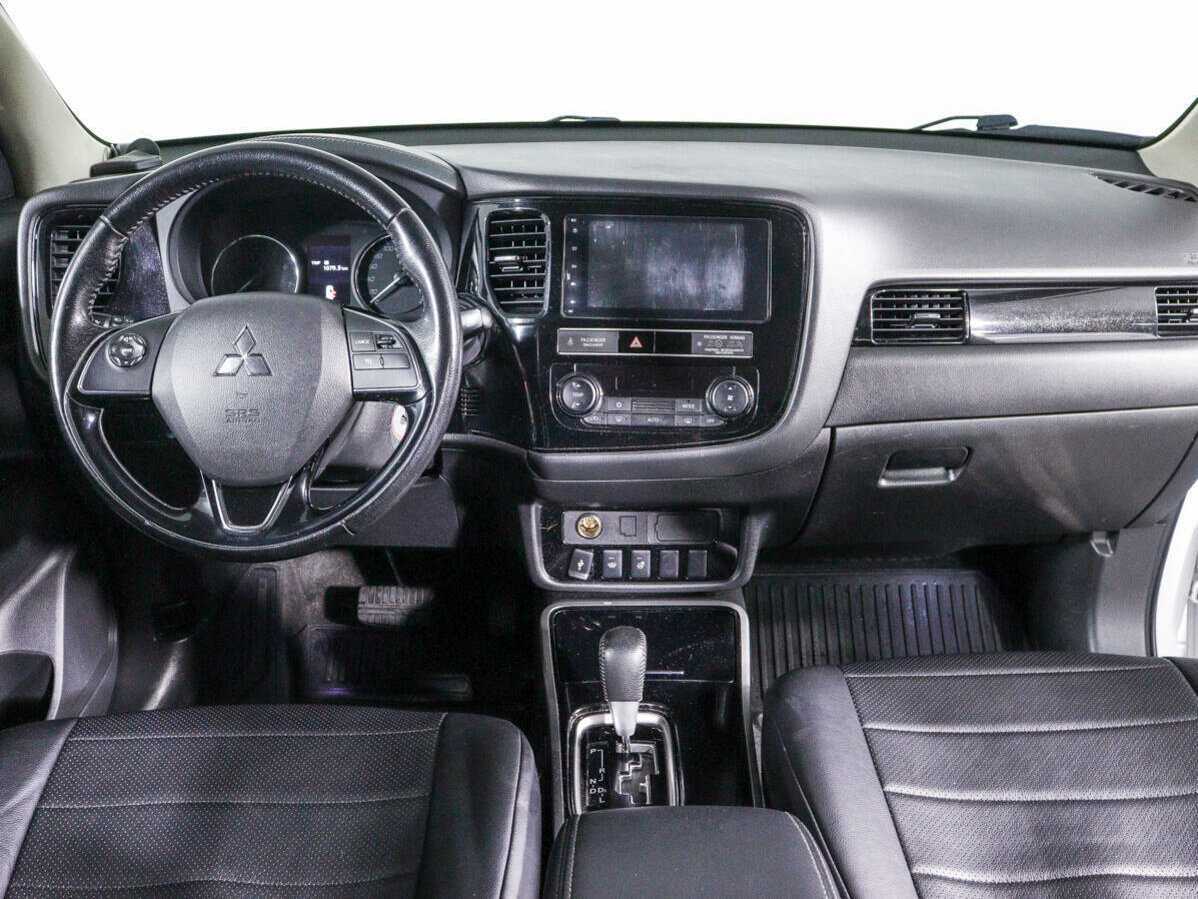 Mitsubishi Outlander, 2019 Фото №10