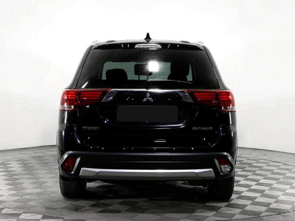 Mitsubishi Outlander, 2018 Фото №5