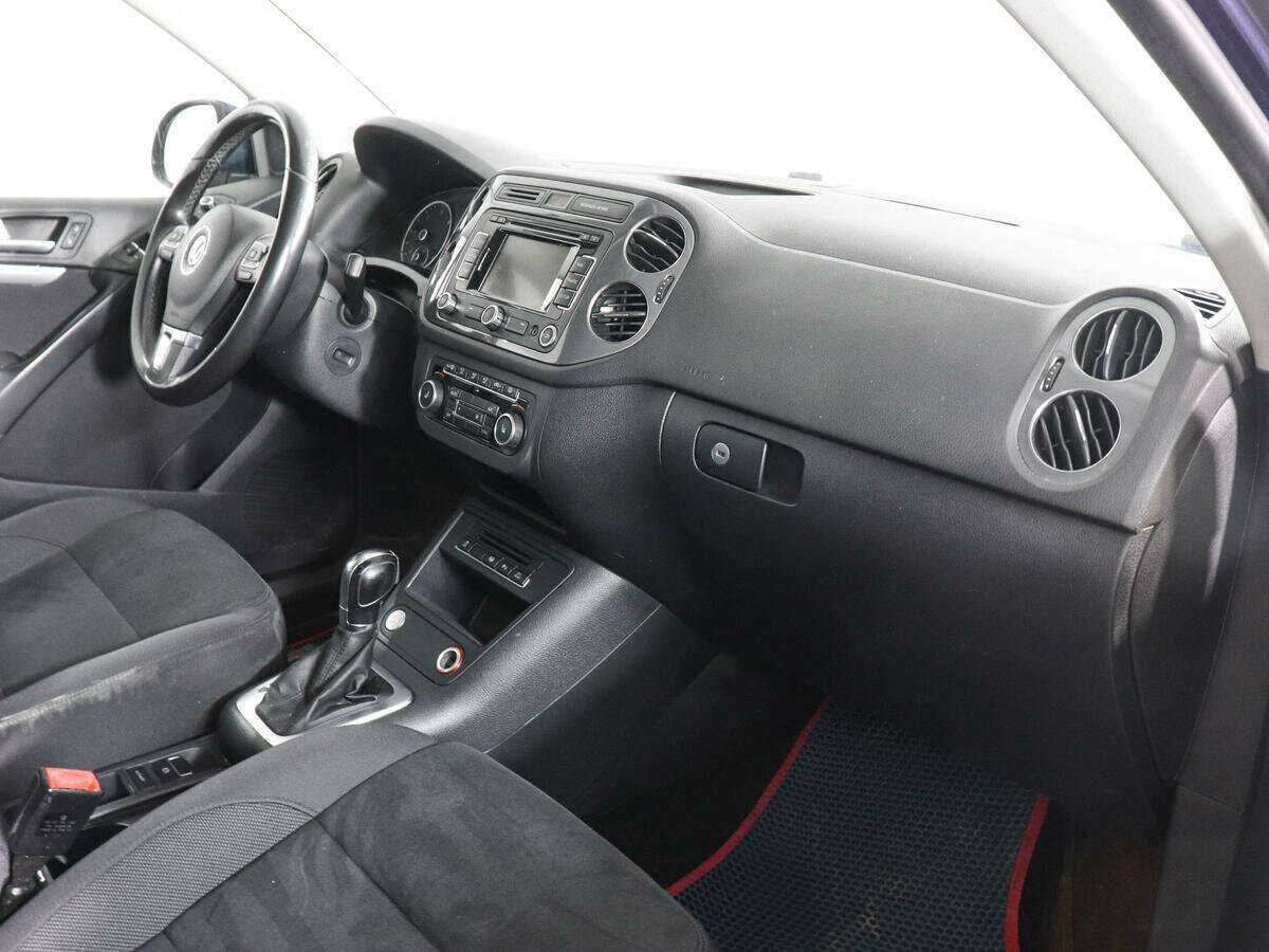 Volkswagen Tiguan, 2012 Фото №10