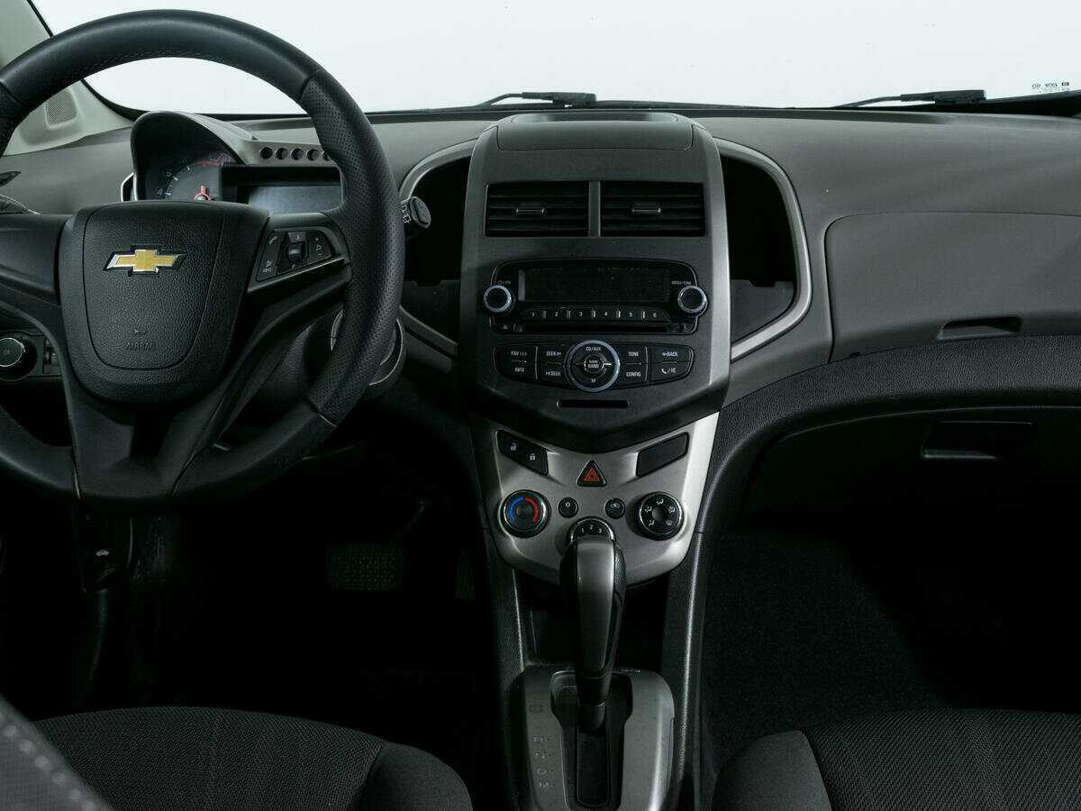 Chevrolet Aveo, 2012 Фото №9