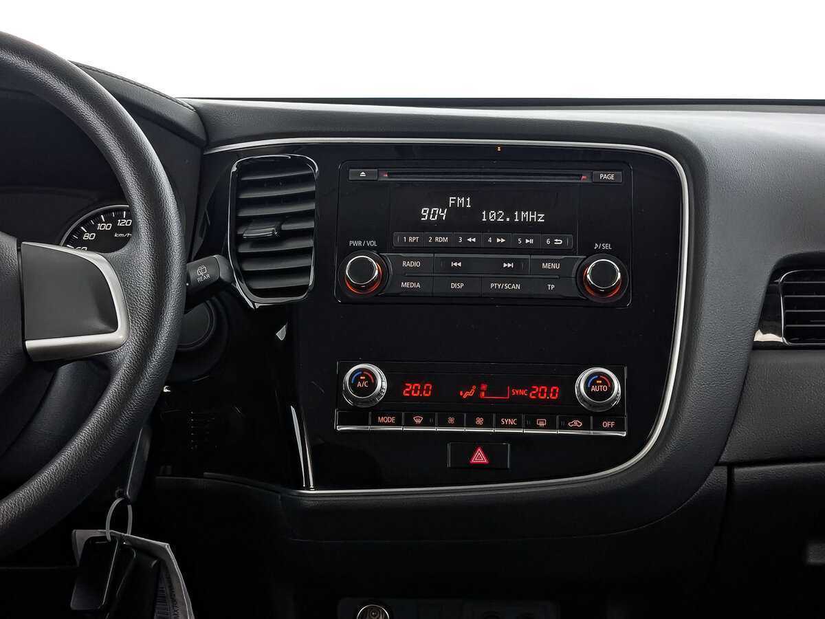 Mitsubishi Outlander, 2021 Фото №17