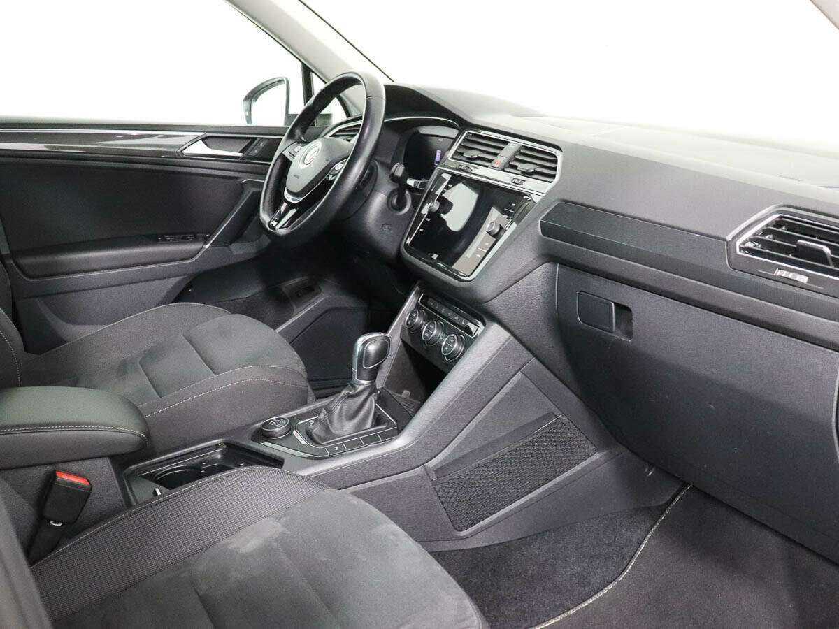 Volkswagen Tiguan, 2017 Фото №7