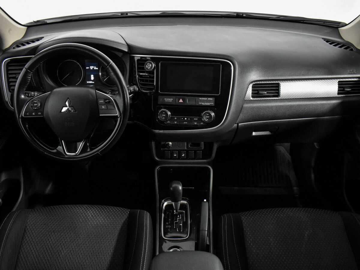 Mitsubishi Outlander, 2018 Фото №14
