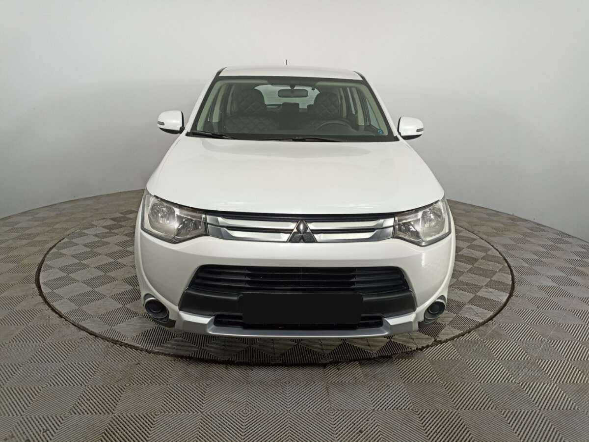 Mitsubishi Outlander, 2014 Фото №2