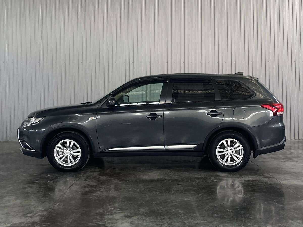 Mitsubishi Outlander, 2018 Фото №8