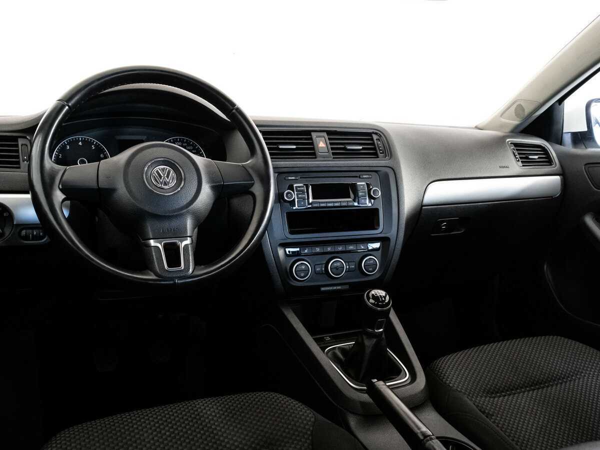 Volkswagen Jetta, 2013 Фото №9