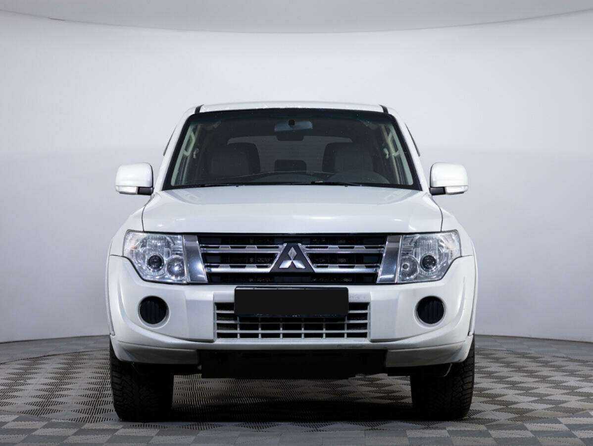 Mitsubishi Pajero, 2013 Фото №1