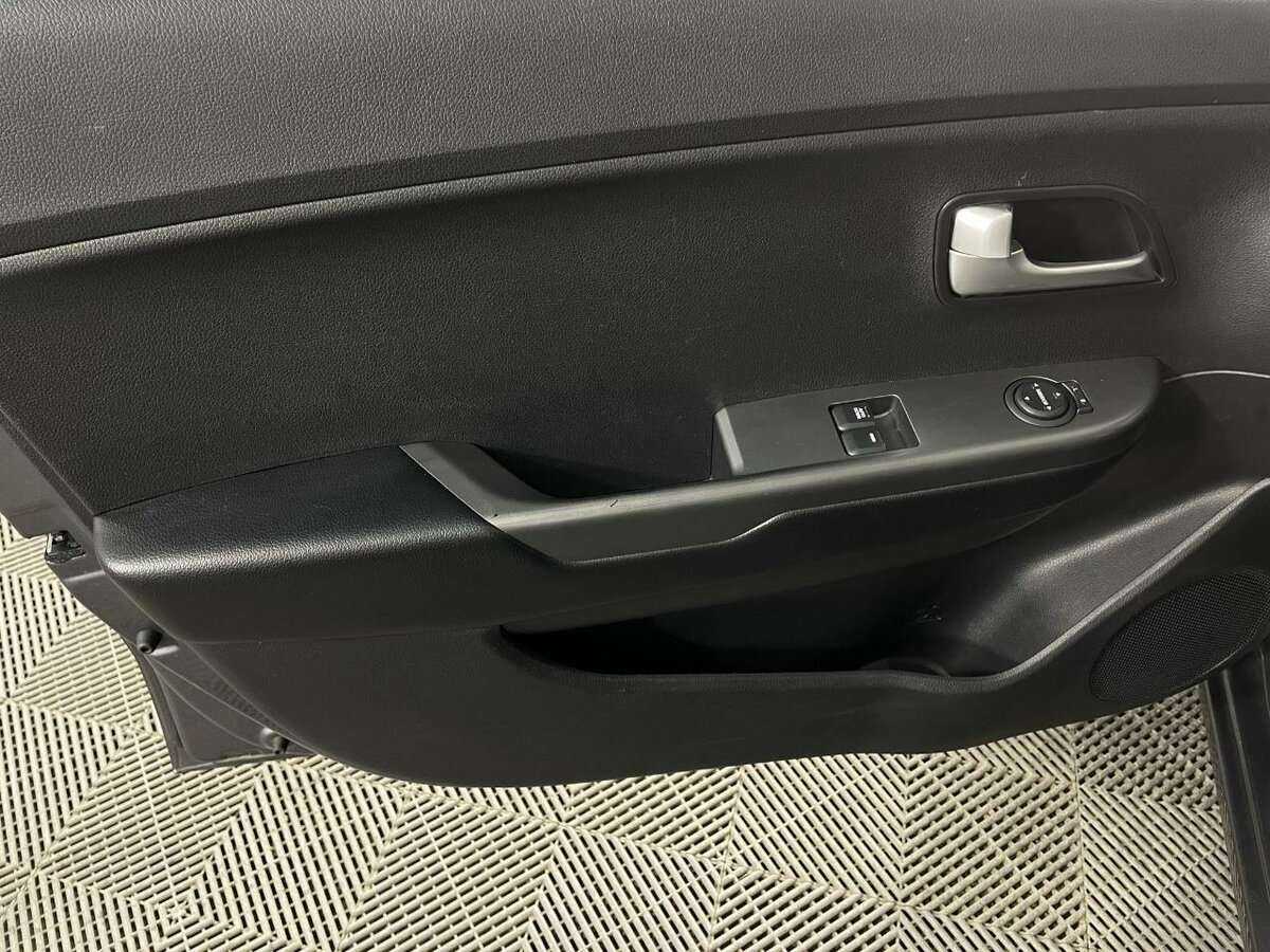 Kia Rio, 2016 Фото №8