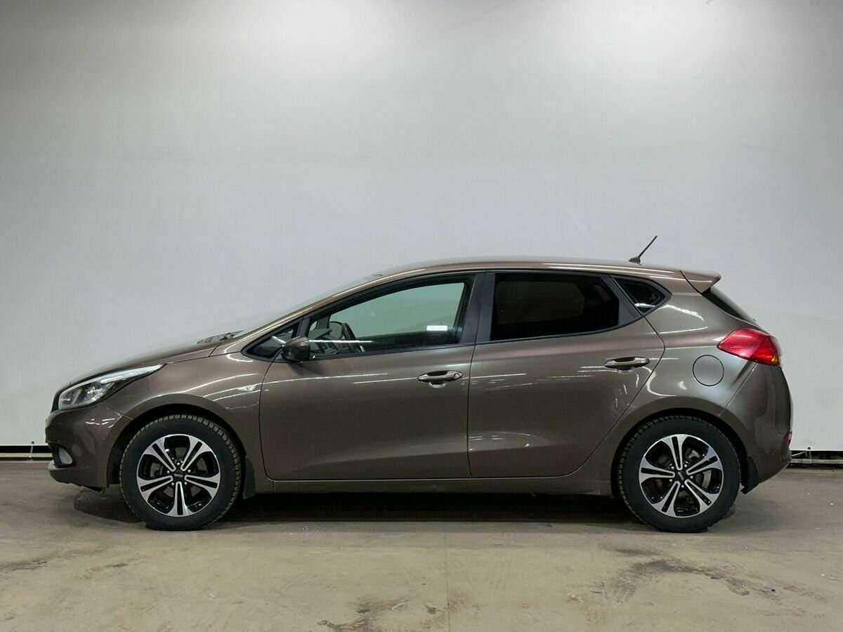 Kia Ceed, 2013 Фото №8