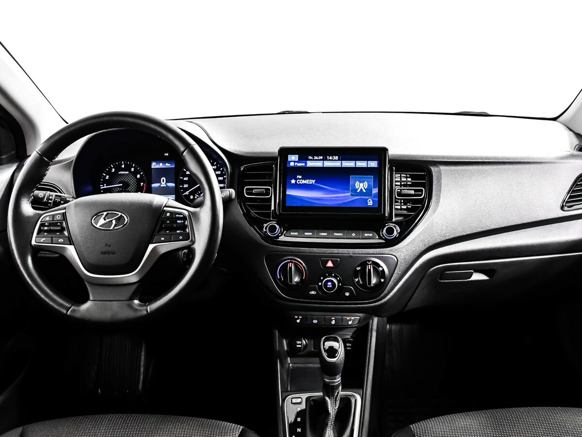 Hyundai Solaris II Рестайлинг, 2020 Фото №9