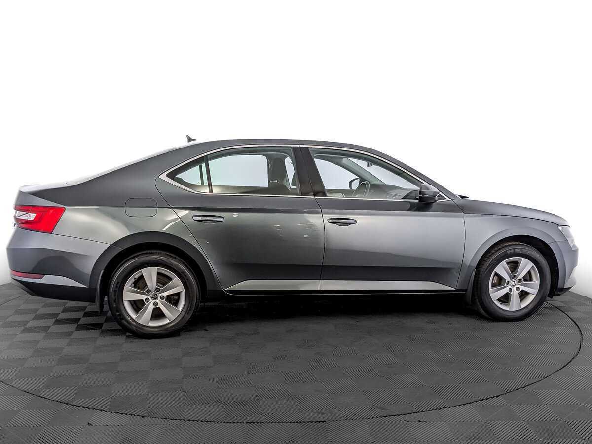 Skoda Superb, 2019 Фото №4