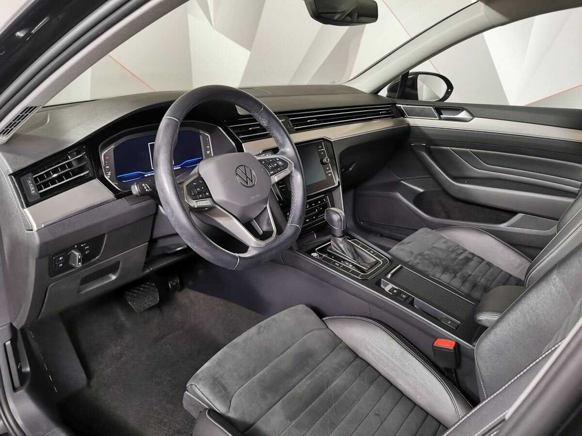 Volkswagen Passat, 2021 Фото №13