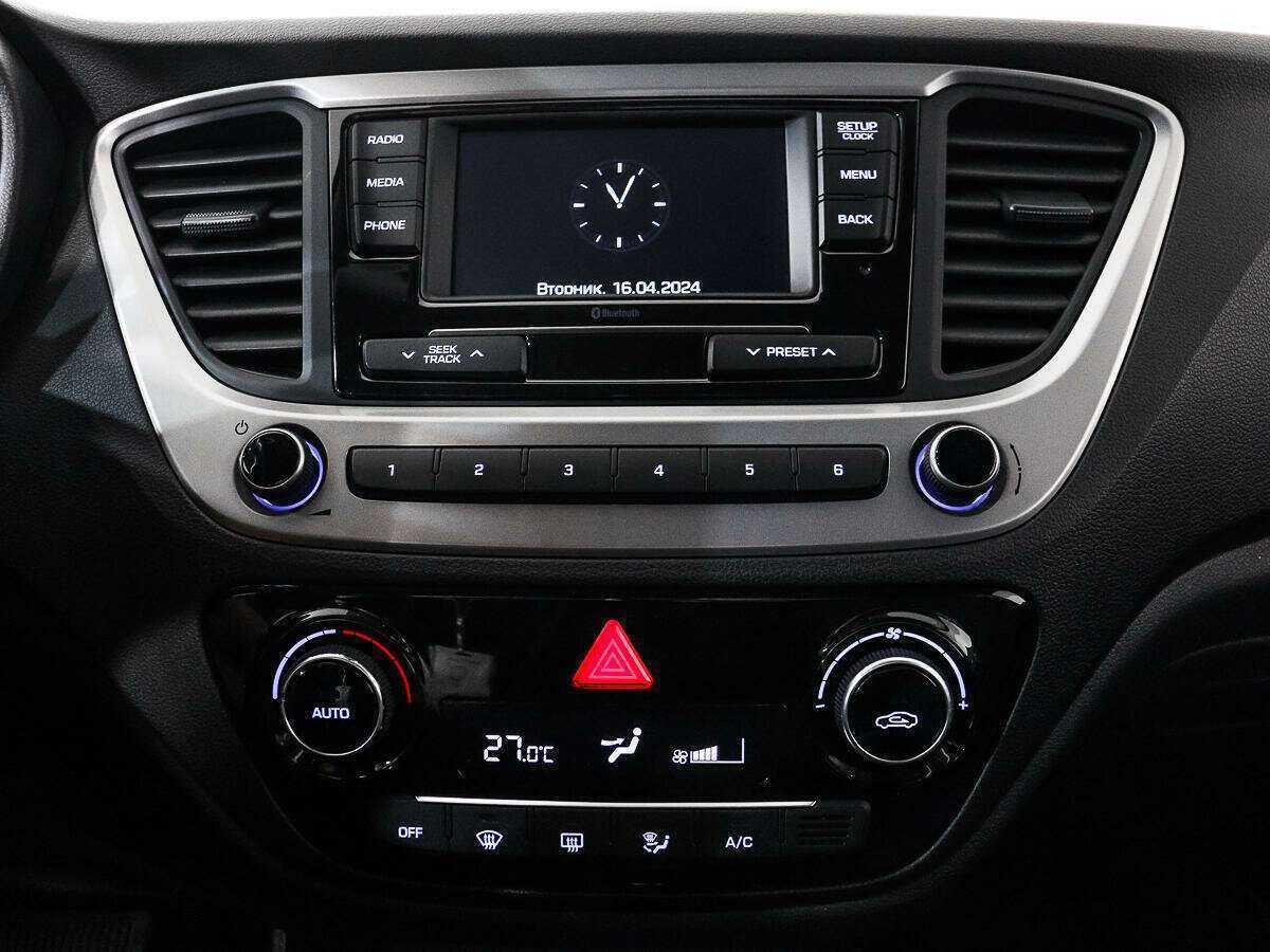 Hyundai Solaris, 2017 Фото №11