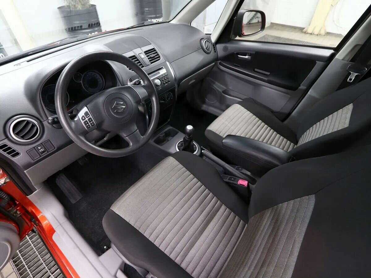 Suzuki SX4, 2013 Фото №7