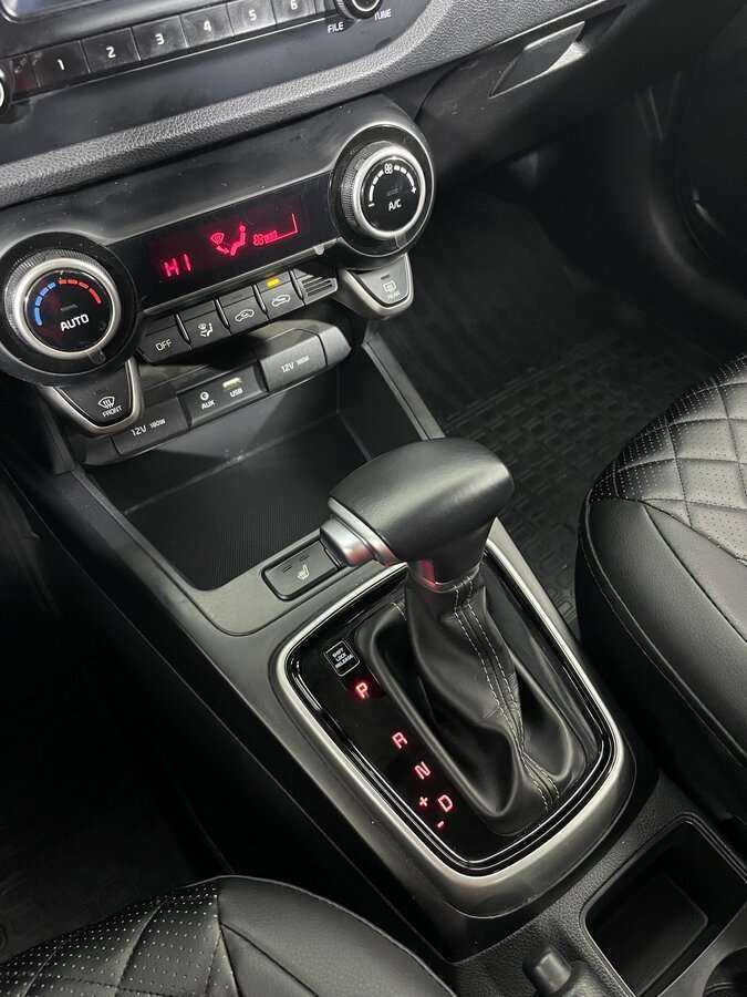 Kia Rio, 2019 Фото №17