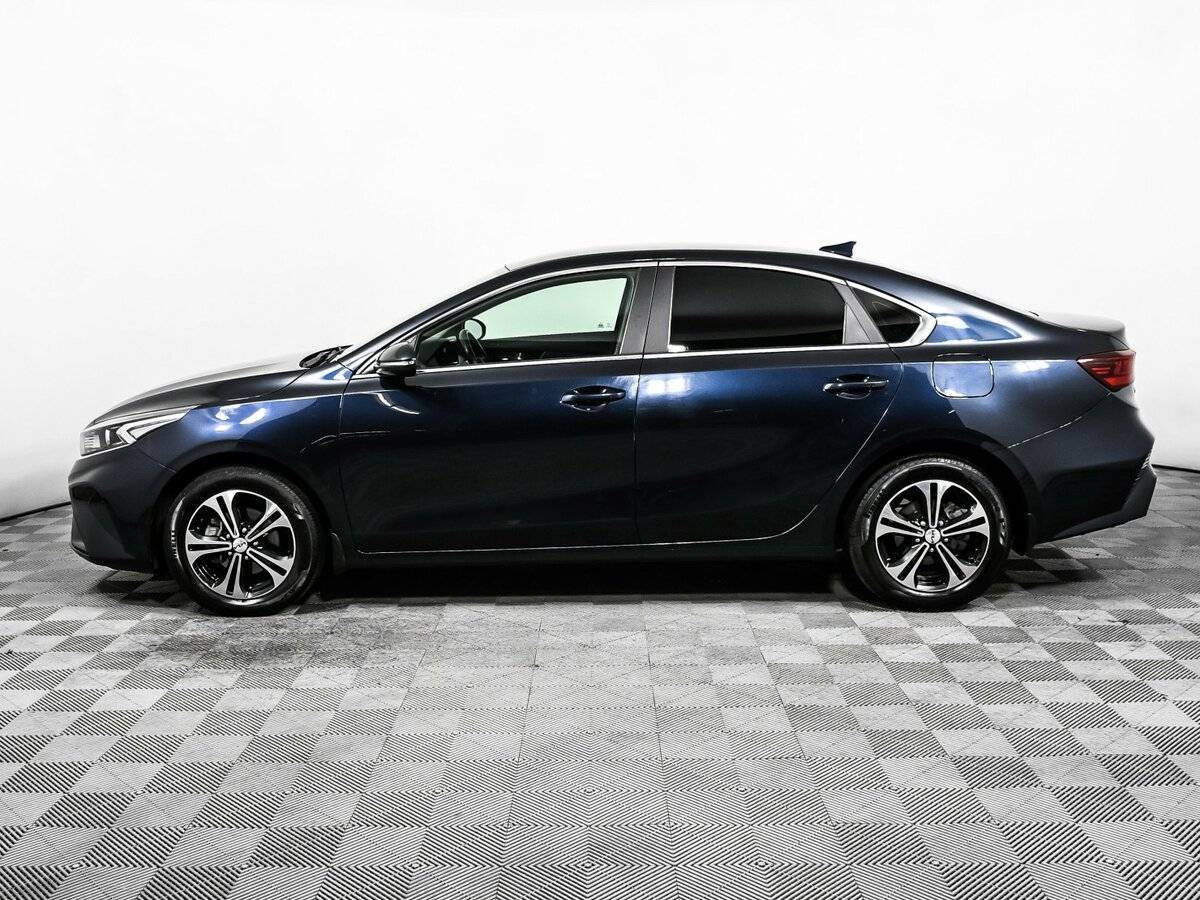 Kia Cerato, 2022 Фото №8