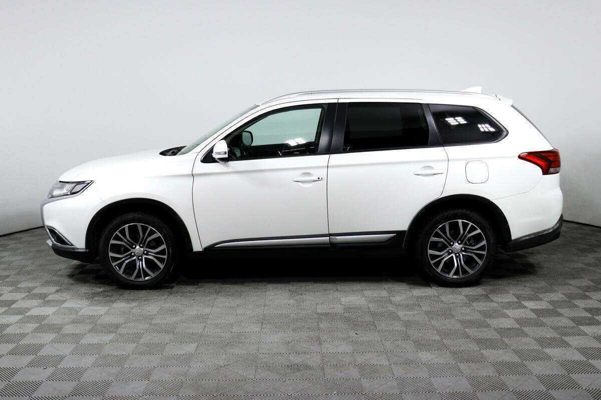 Mitsubishi Outlander, 2018 Фото №6