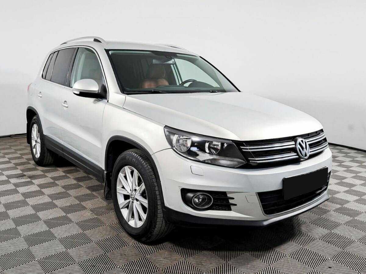 Volkswagen Tiguan, 2012 Фото №3
