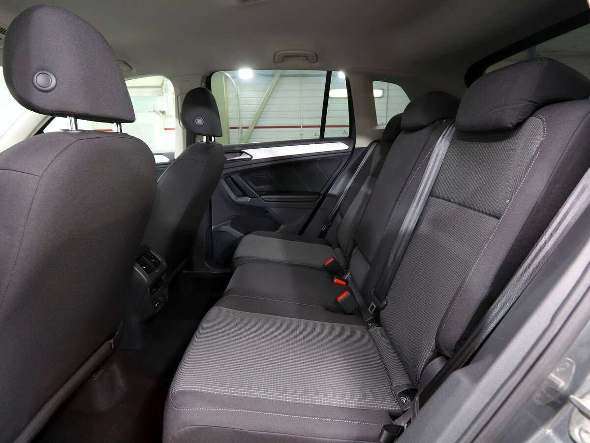 Volkswagen Tiguan, 2021 Фото №20
