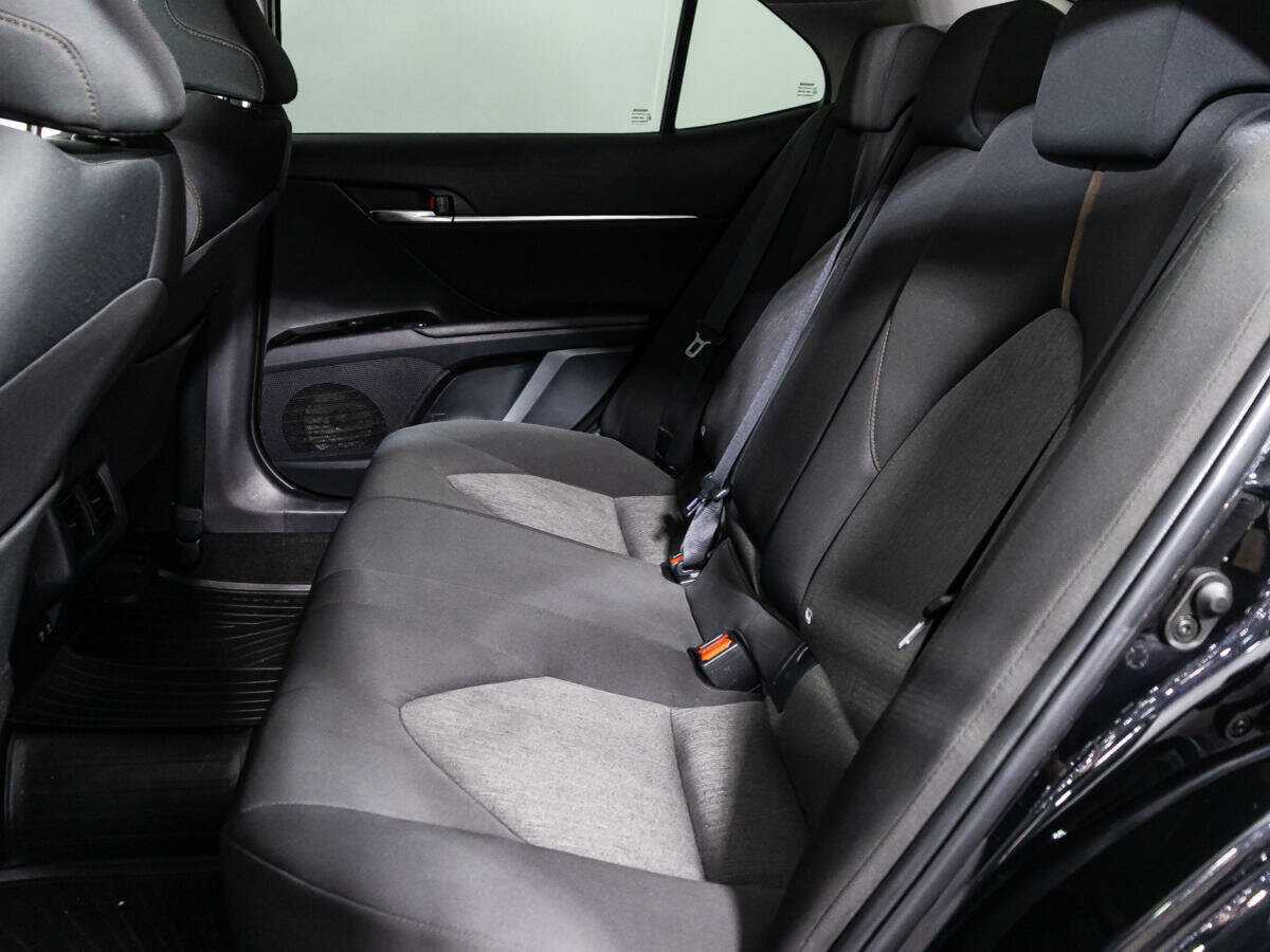Toyota Camry, 2018 Фото №10