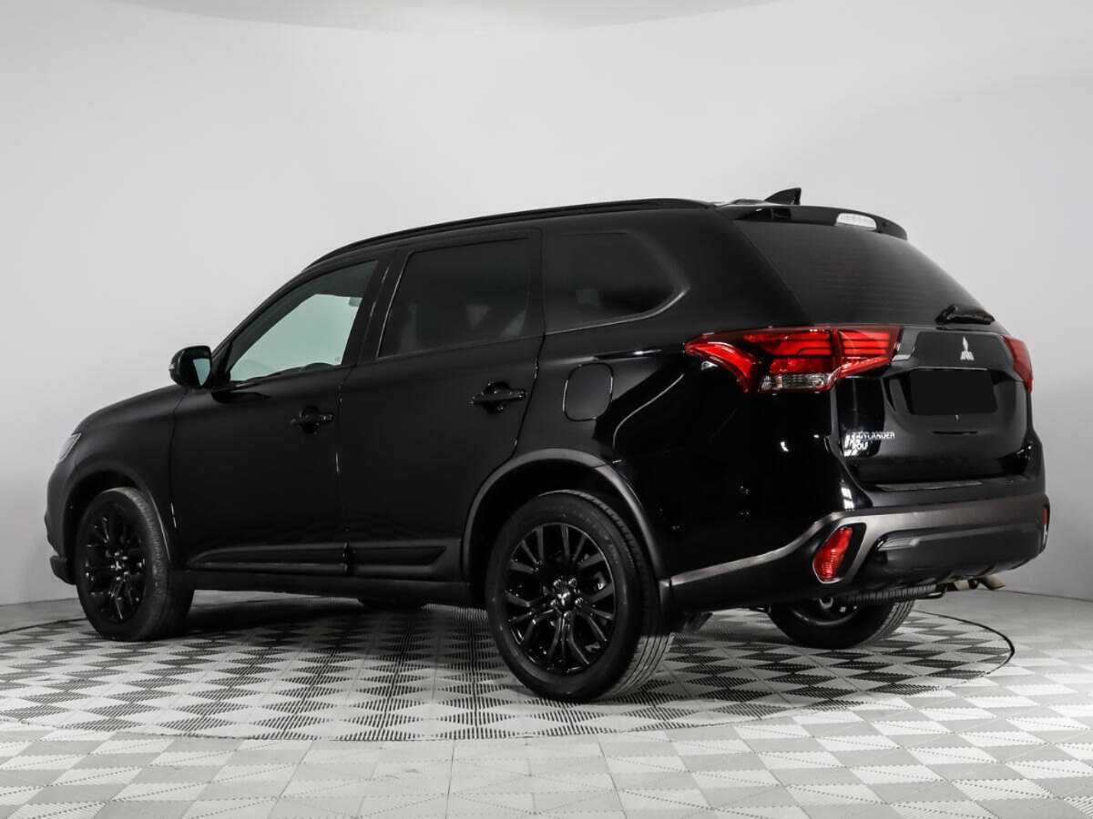 Mitsubishi Outlander, 2021 Фото №7