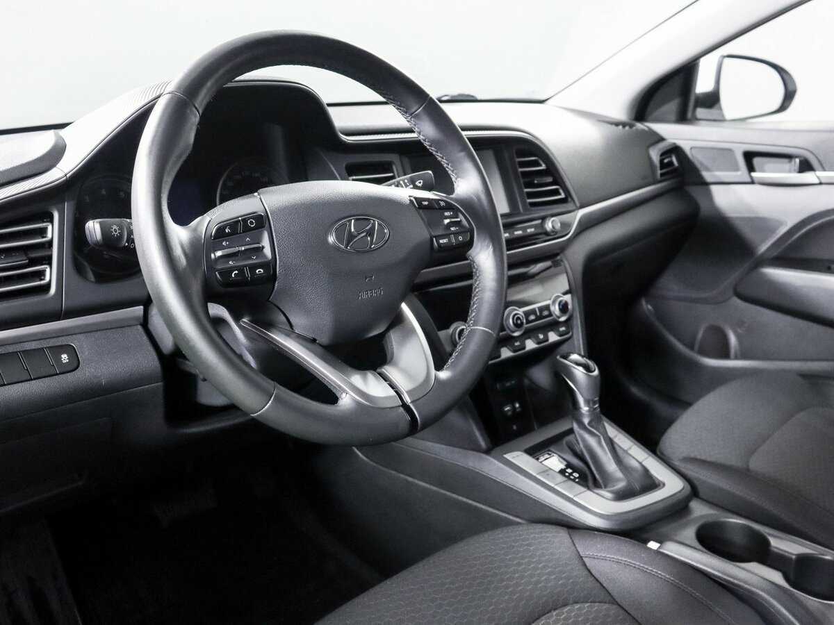 Hyundai Elantra, 2020 Фото №14