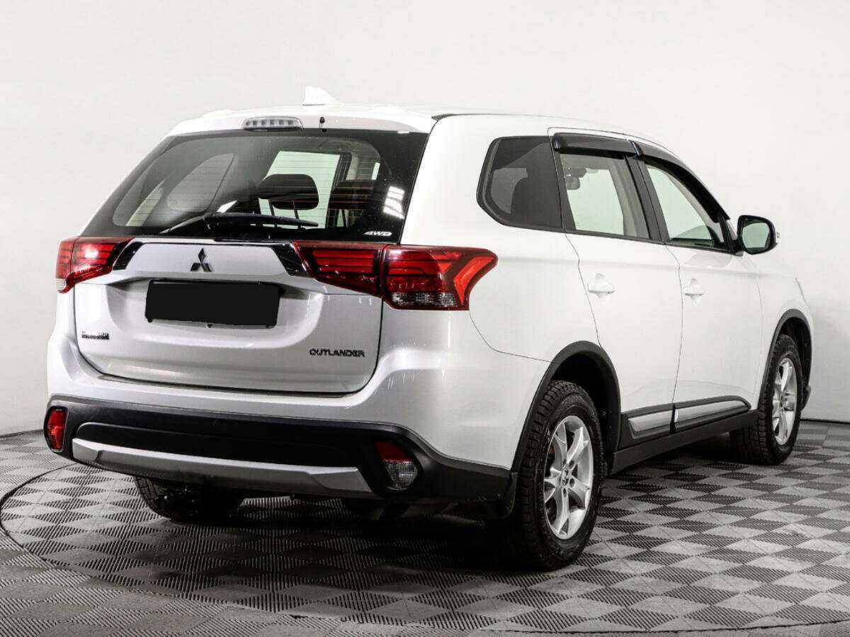 Mitsubishi Outlander, 2018 Фото №4