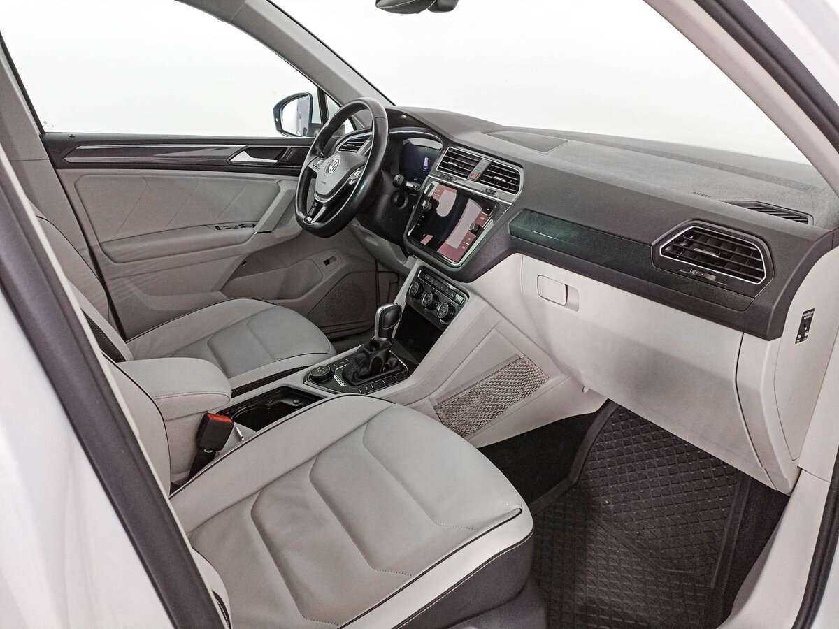 Volkswagen Tiguan, 2017 Фото №9