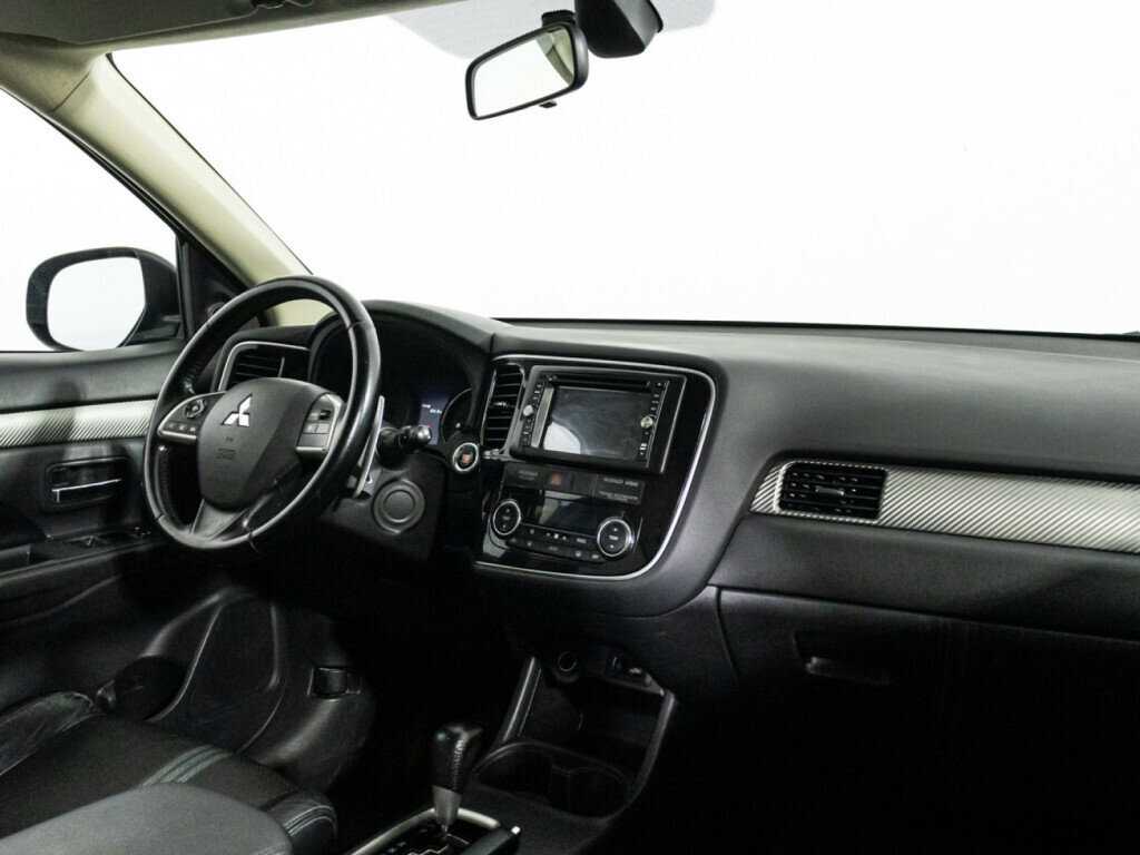 Mitsubishi Outlander, 2013 Фото №9