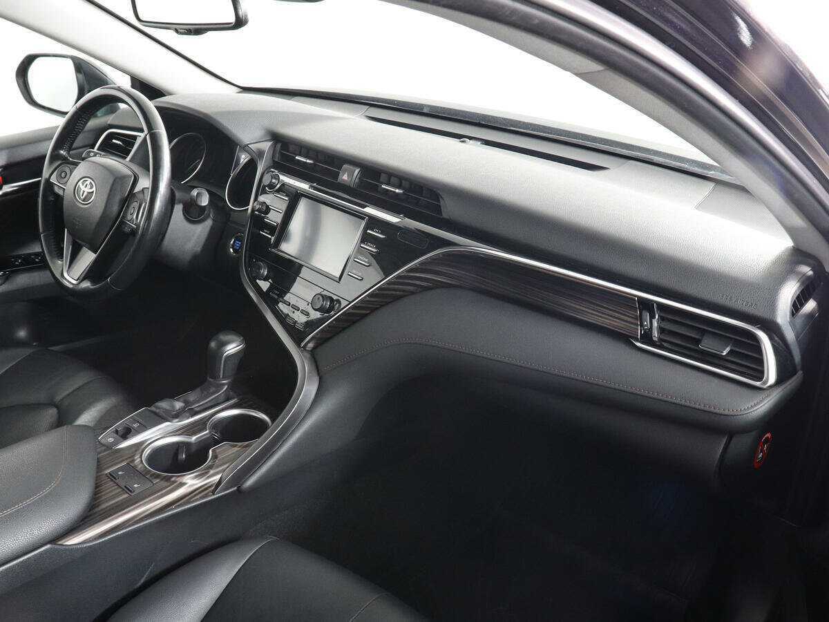 Toyota Camry, 2019 Фото №10