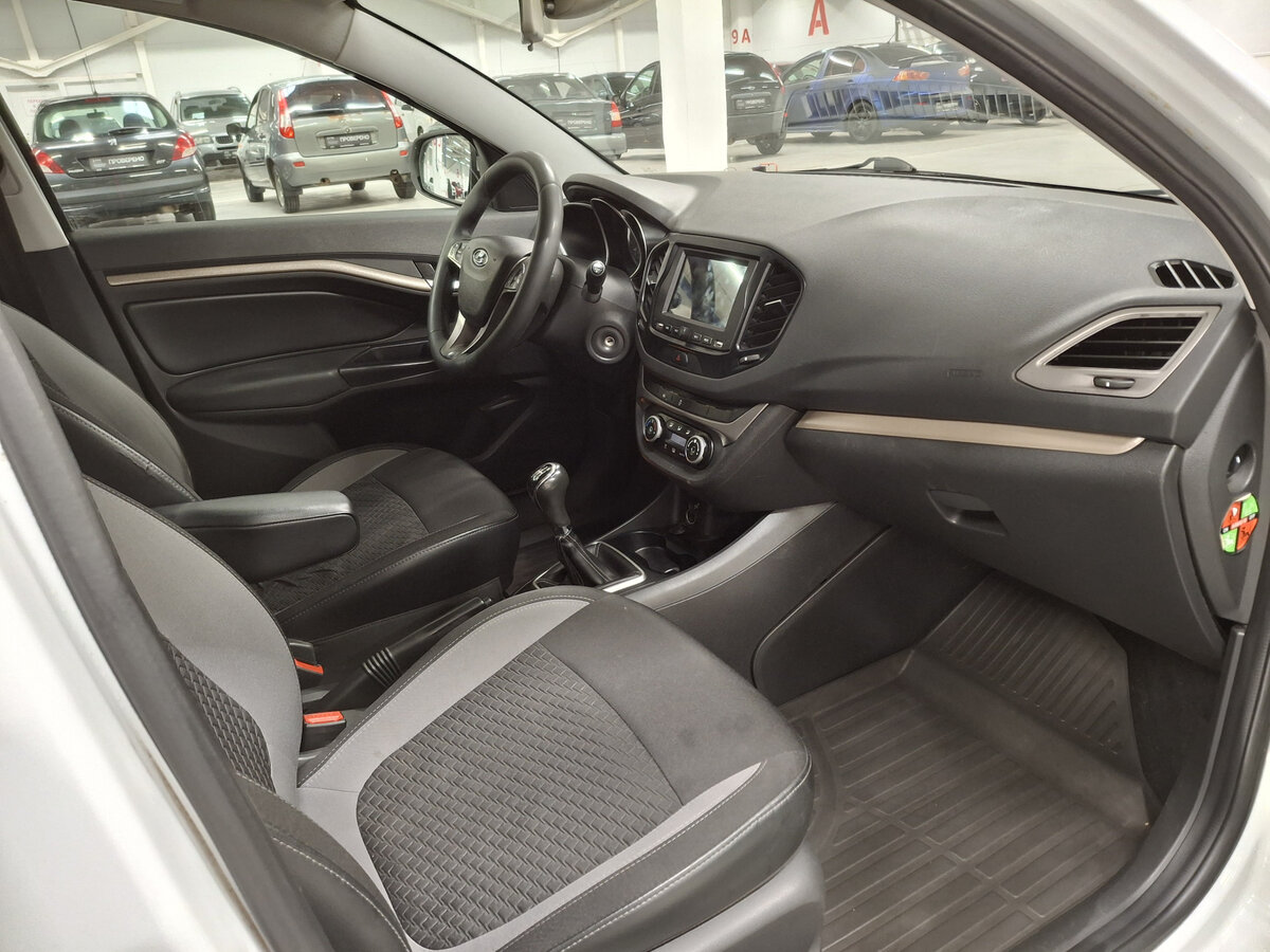 Lada (ВАЗ) Vesta I, 2017 Фото №11