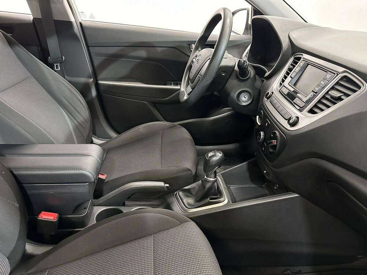 Hyundai Solaris, 2019 Фото №9