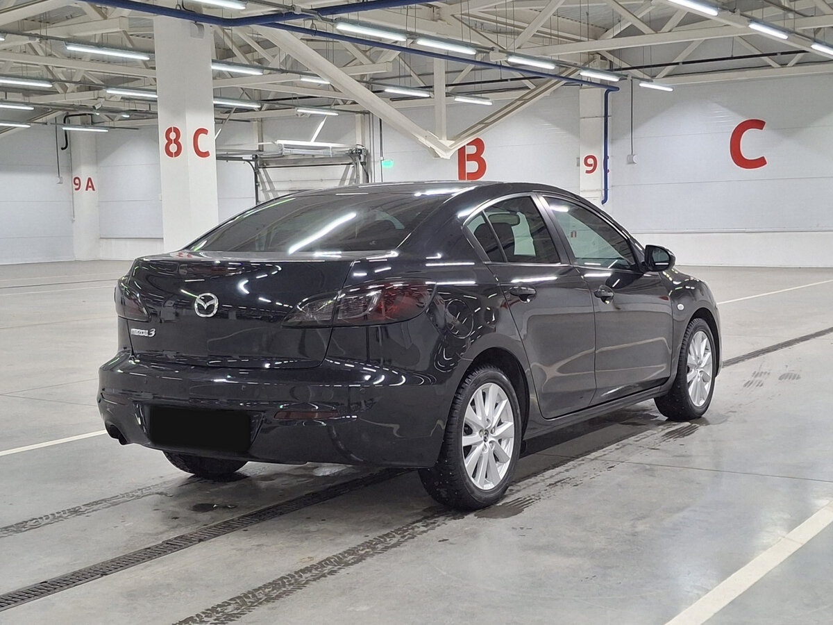 Mazda 3 II (BL) Рестайлинг, 2013 Фото №5